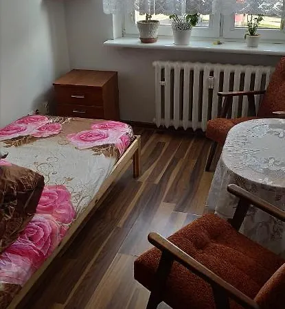 Przyjazny Pokoj W Mieszkaniu Prywatnym. Habitación en casa particular *
